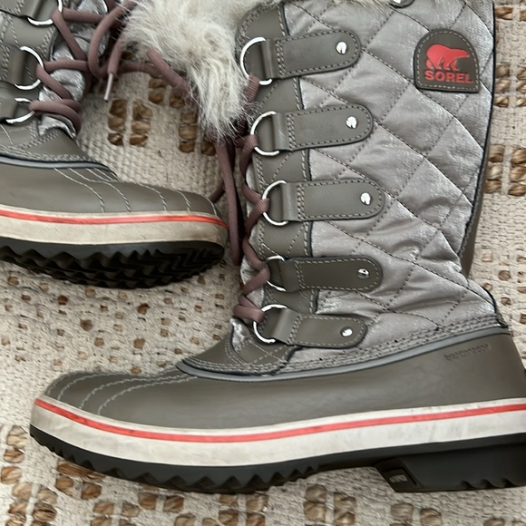 Anthropologie Sorel Tofino Boots size 7.5 - Picture 3 of 7